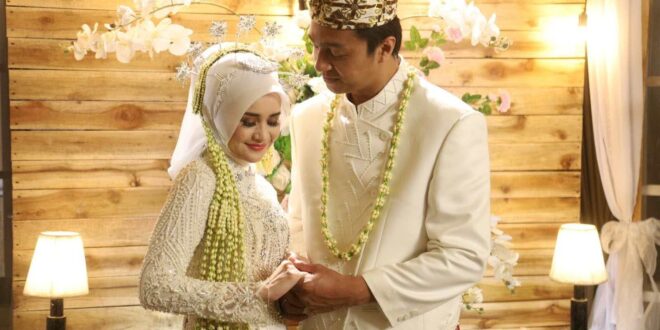 Ipar Adalah Maut